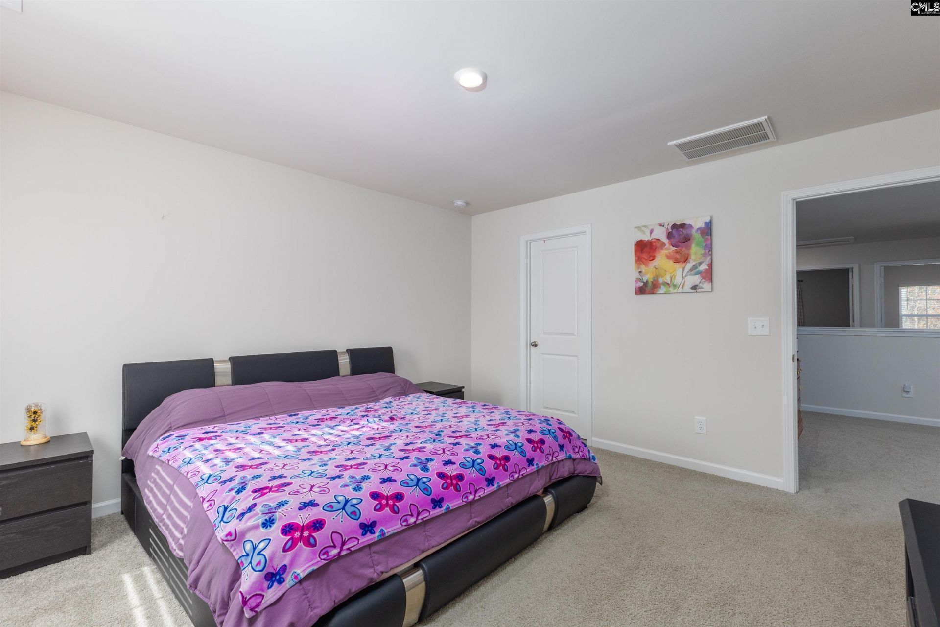 326 Community Drive Photo 17