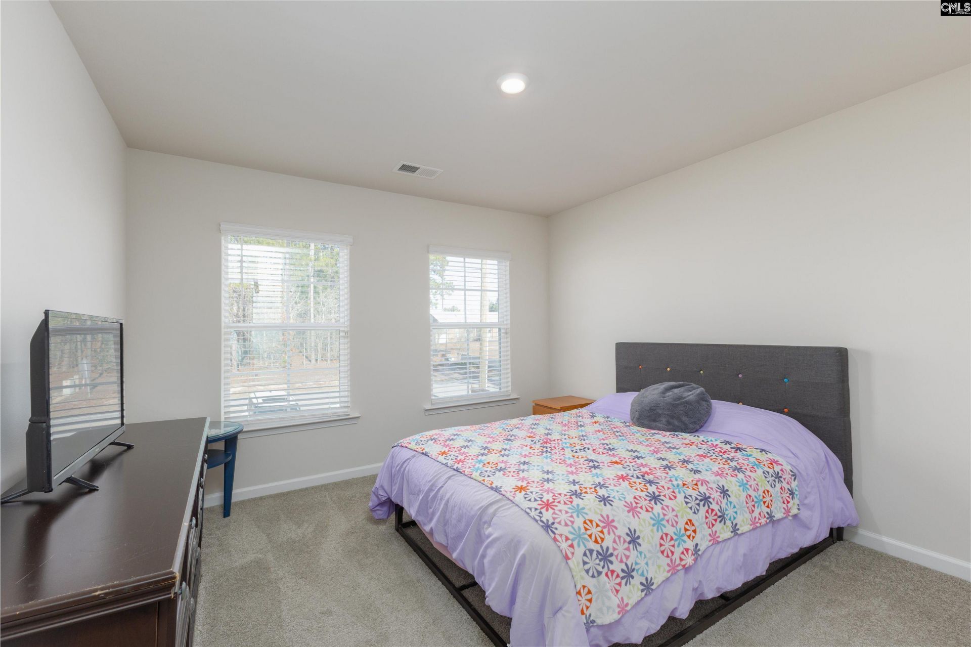 326 Community Drive Photo 21