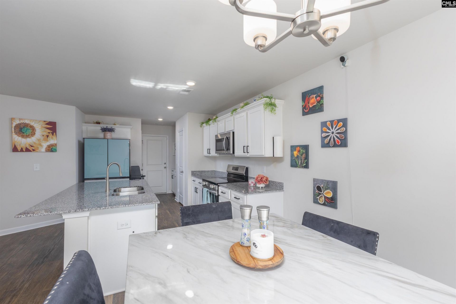 326 Community Drive Photo 6