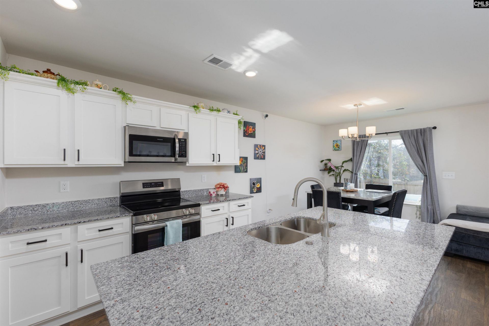 326 Community Drive Photo 9