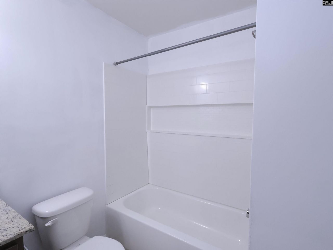 349 Gum Swamp Trl Photo 13