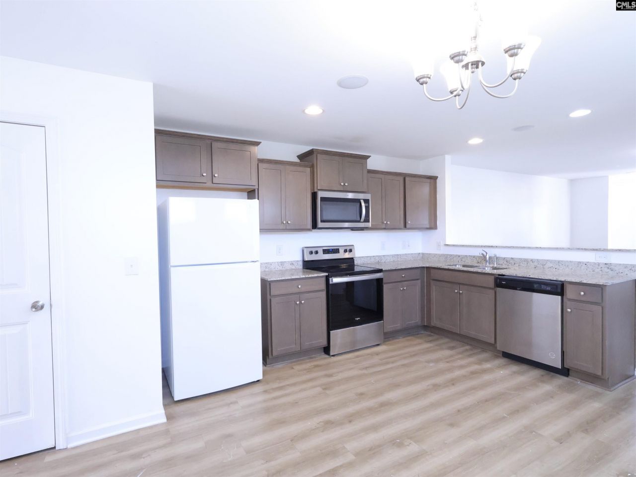 349 Gum Swamp Trl Photo 5