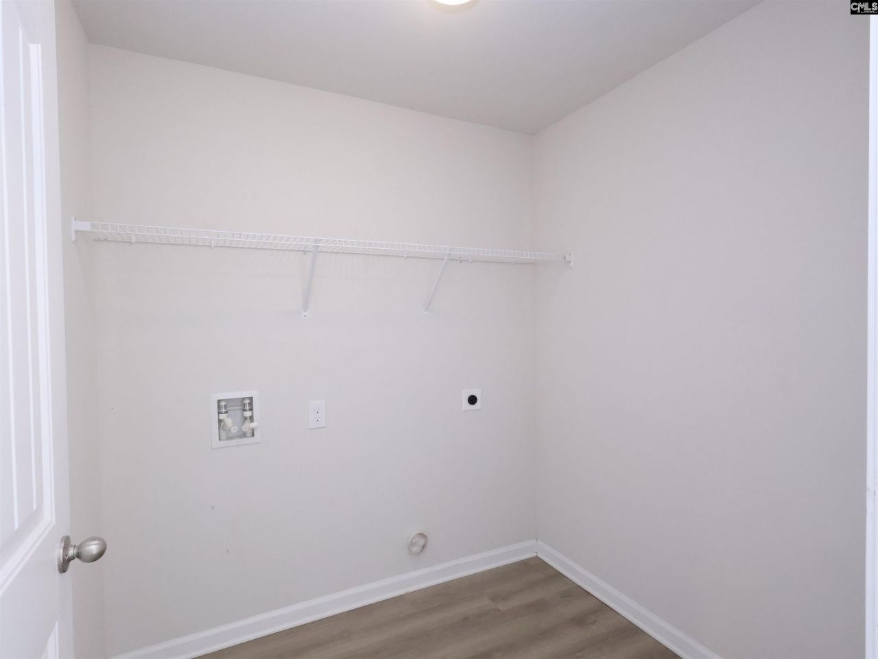 349 Gum Swamp Trl Photo 8