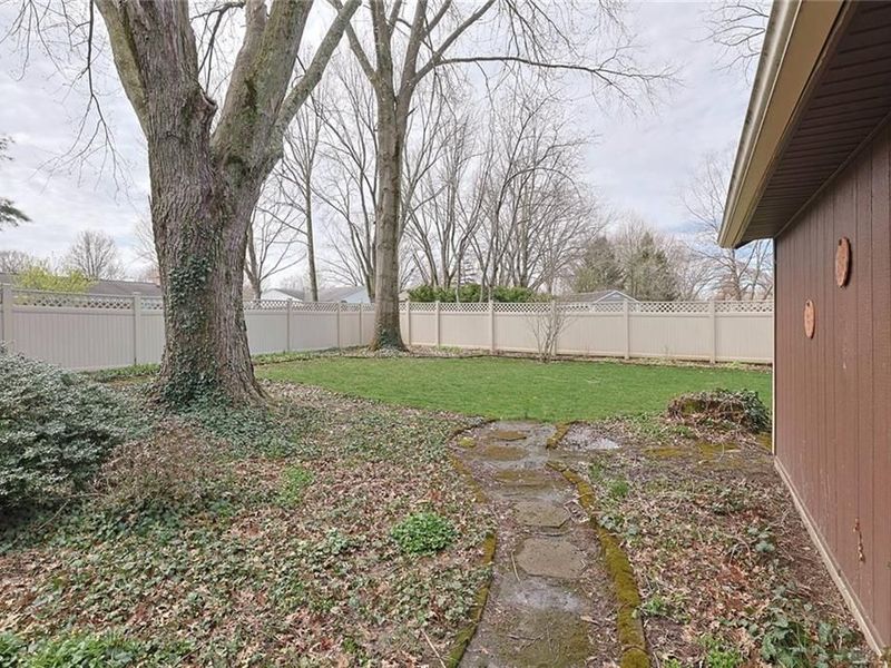 2054 Washington Creek Lane, Washington Township, OH 45458 Photo 36