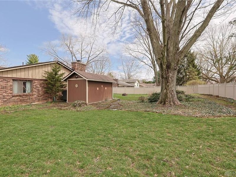 2054 Washington Creek Lane, Washington Township, OH 45458 Photo 37