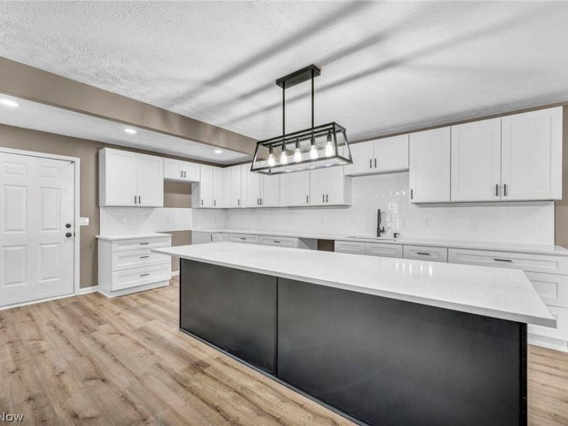 283 Haven Avenue, Barberton, OH 44203 Photo 12