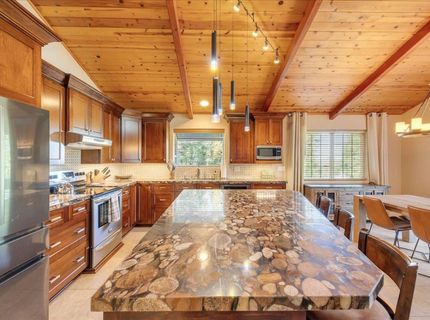 12857 Mueller Dr, Groveland, CA 95321 Photo