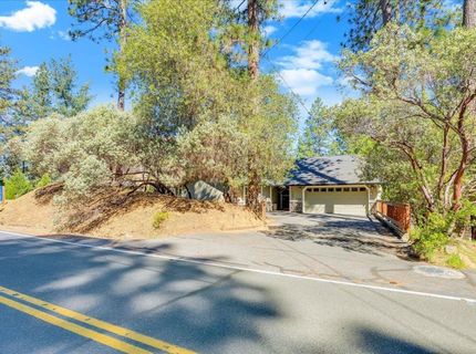 12857 Mueller Dr, Groveland, CA 95321 Photo