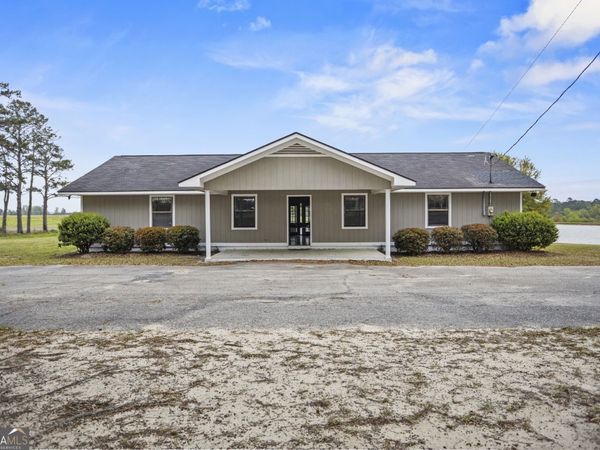 2206 Tellie Akins Road, Claxton, GA 30417