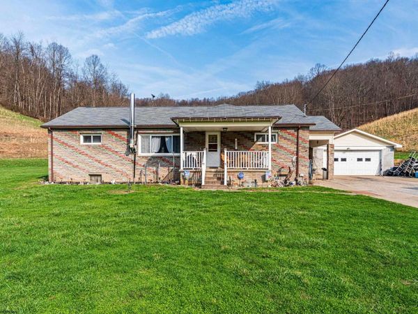 776 Statler Run Road, Fairview, WV 26570