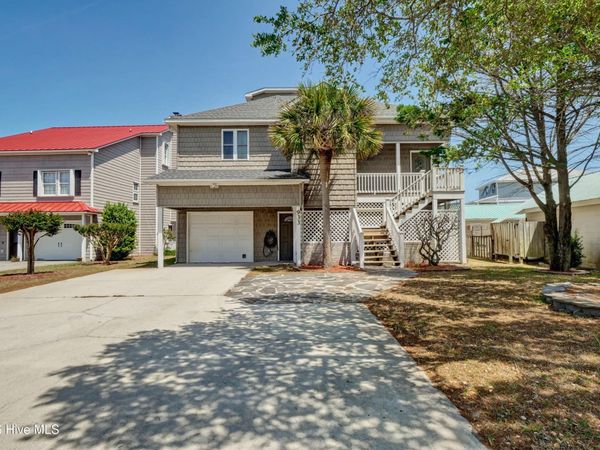 933 General Whiting Boulevard, Kure Beach, NC 28449
