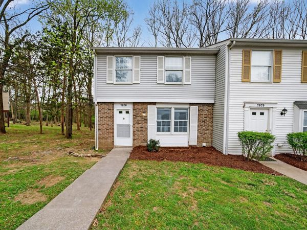 2830 Lake Forest Dr , Nashville, TN 37217