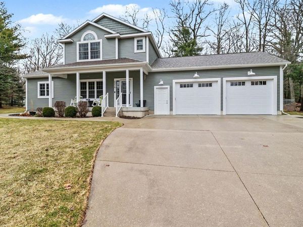 5218 Jackson Court, Montague, MI 49437