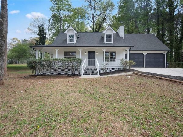 3860 Willow Ridge Court, Douglasville, GA 30135