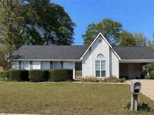 103 Eric Drive, Bonaire, GA 31005