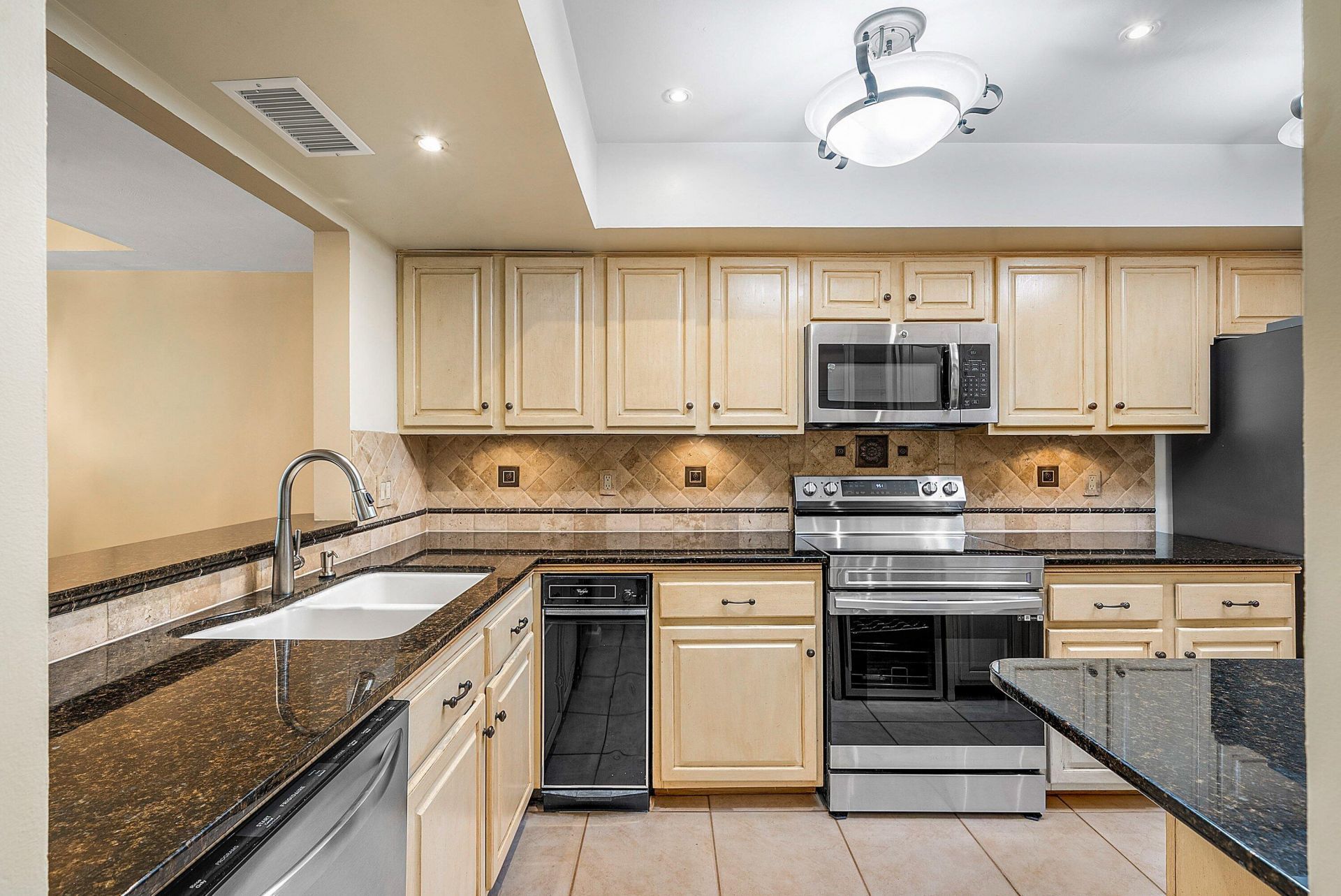 5664 Santiago Circle, Boca Raton, FL 33433 Photo