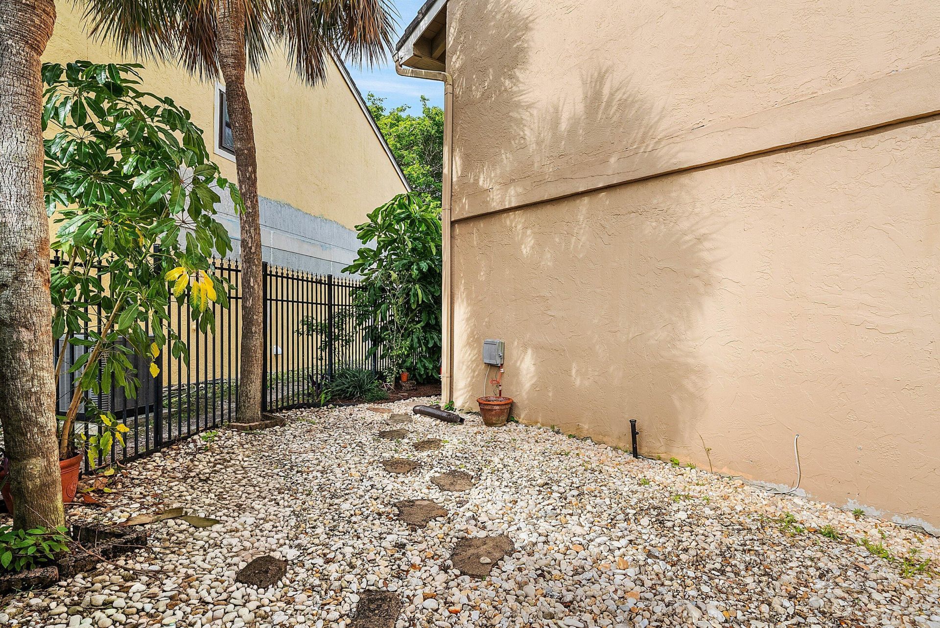 5664 Santiago Circle, Boca Raton, FL 33433 Photo