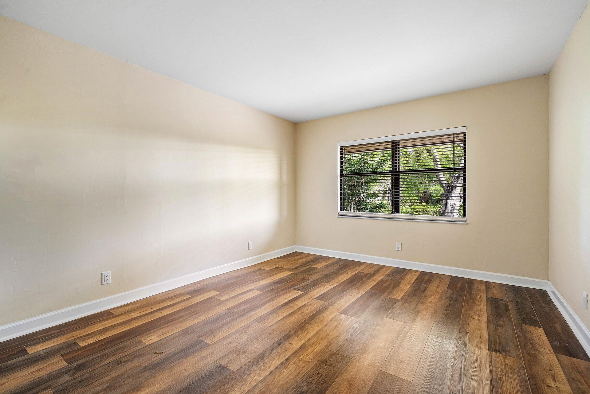 5664 Santiago Circle, Boca Raton, FL 33433 Photo