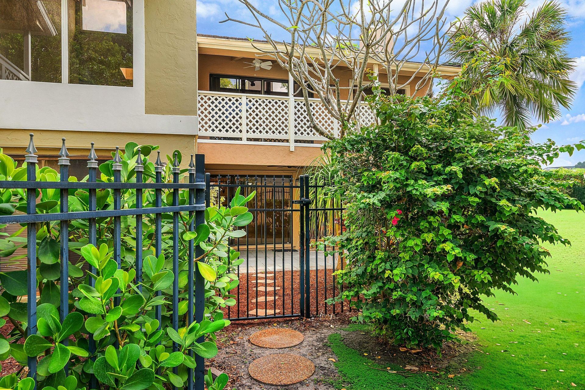 5664 Santiago Circle, Boca Raton, FL 33433 Photo