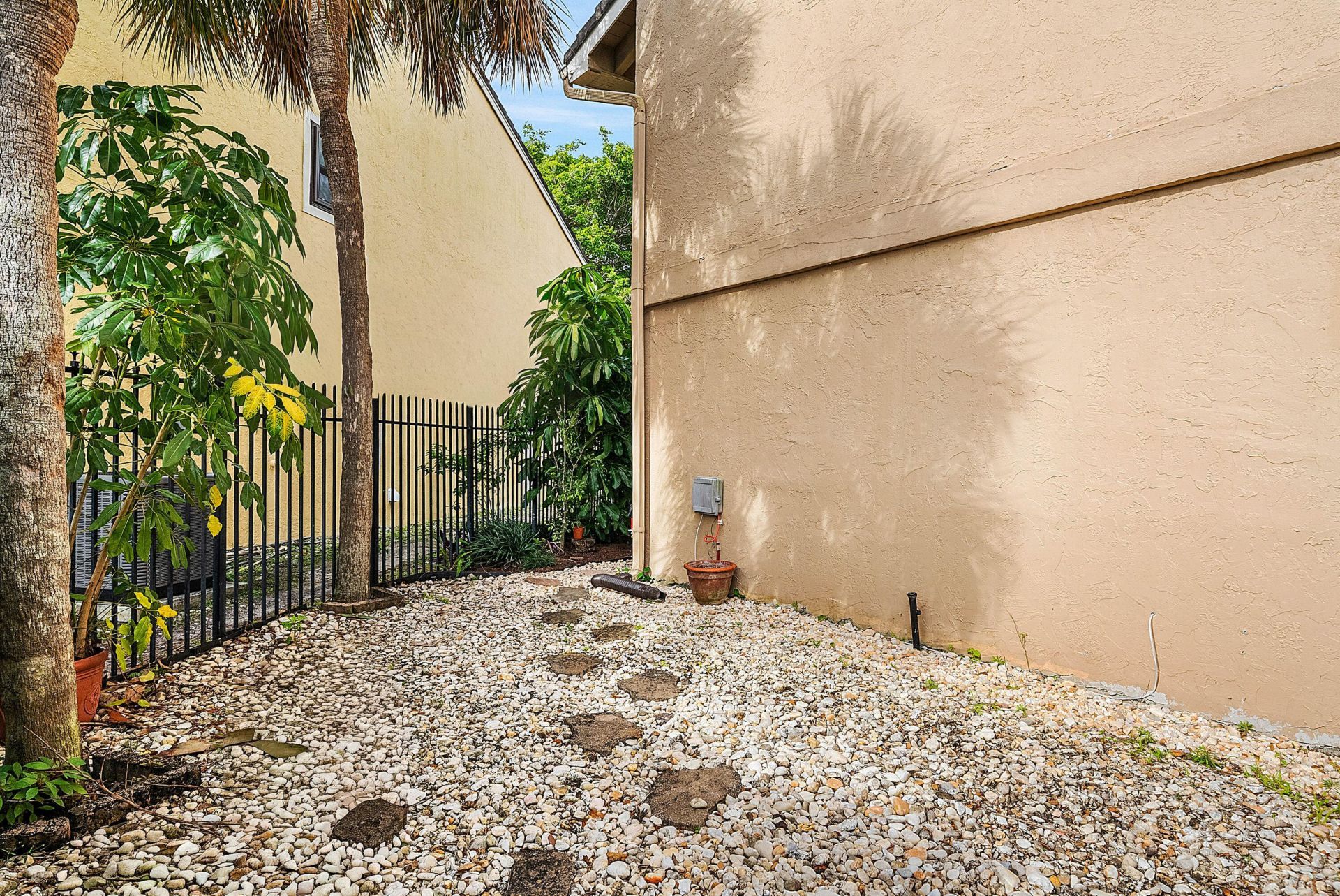 5664 Santiago Circle, Boca Raton, FL 33433 Photo