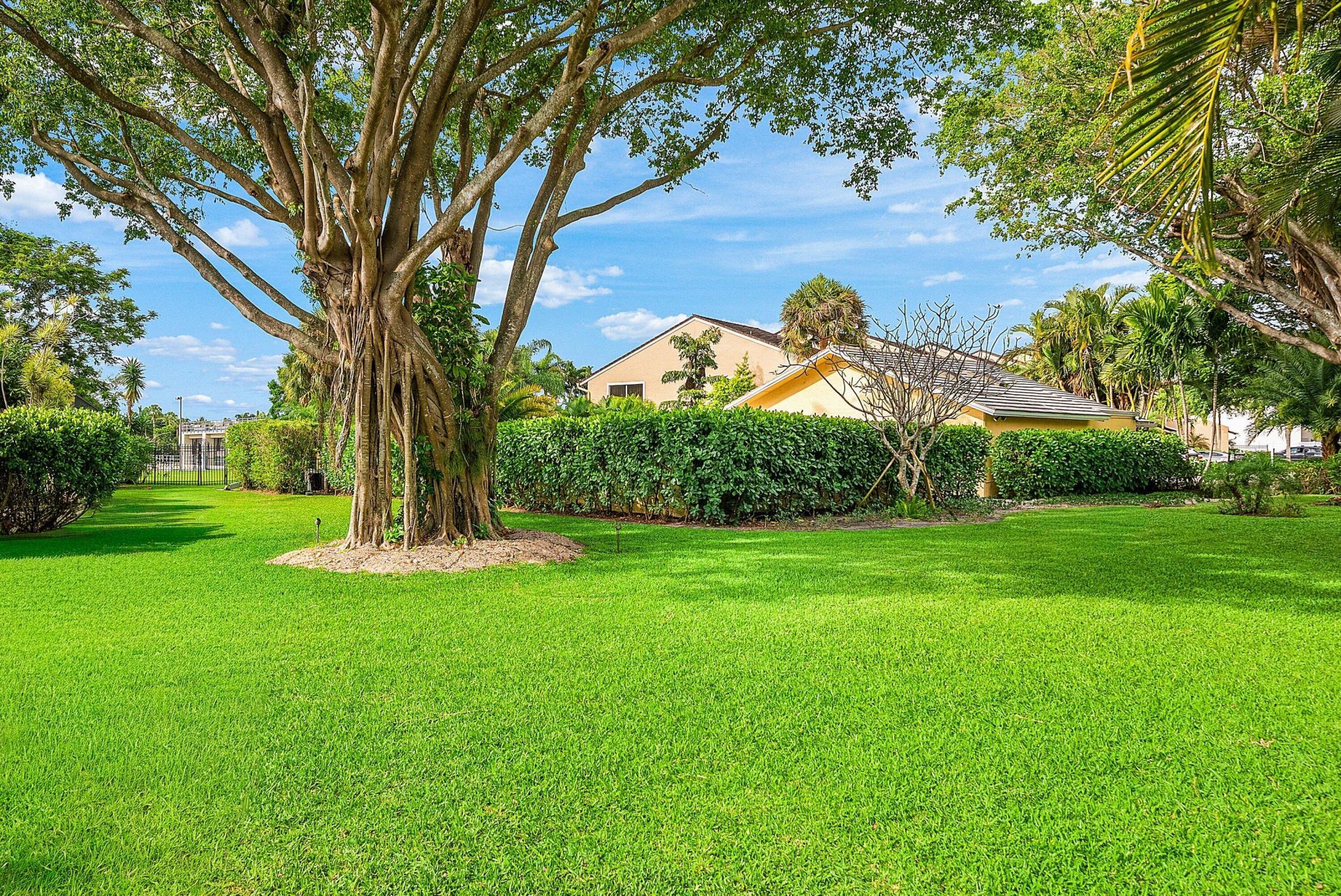 5664 Santiago Circle, Boca Raton, FL 33433 Photo