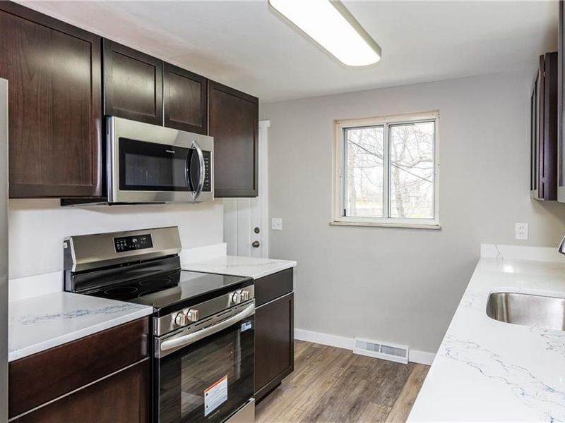 1221 Rangeley Avenue, Dayton, OH 45403 Photo 11