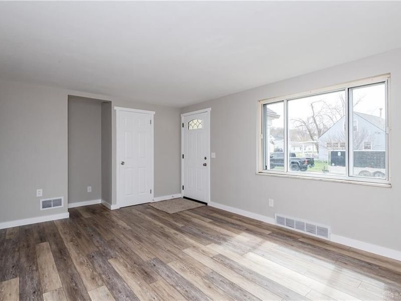 1221 Rangeley Avenue, Dayton, OH 45403 Photo 9