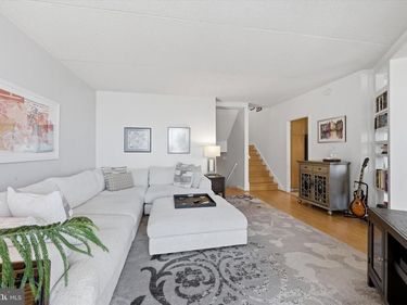 2301 00 CHERRY STREET, Unit 4A, PHILADELPHIA, PA 19103