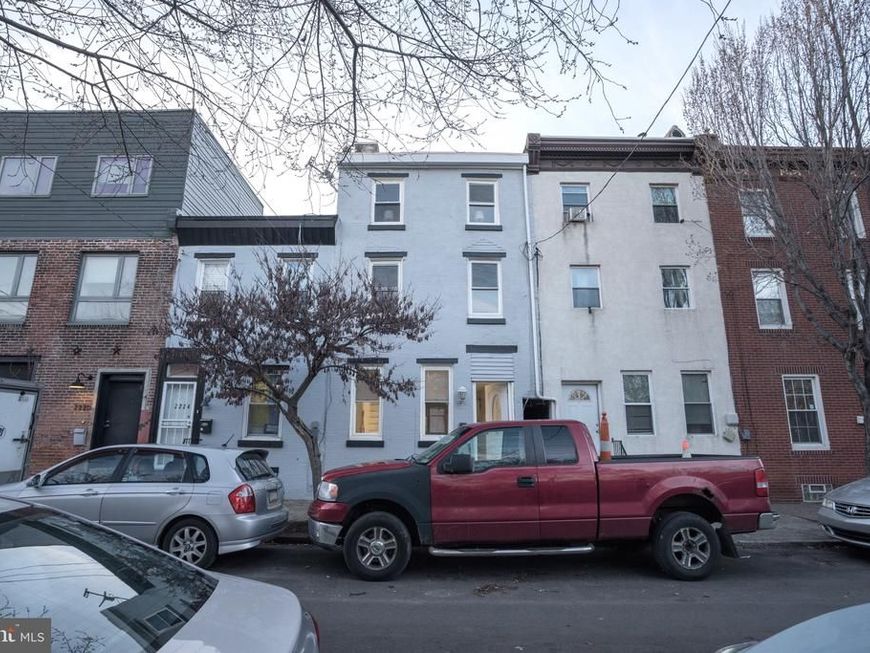 2226 Sepviva Street, Philadelphia, PA 19125 Main Photo