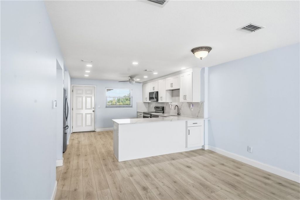 1223 Bayshore Drive, Unit 308, Hutchinson Island, FL 34949 Photo