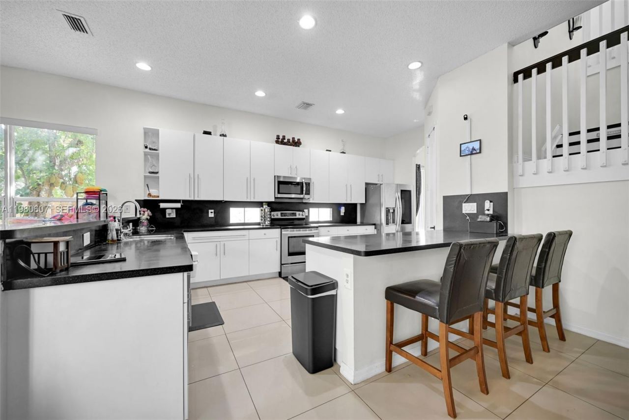 2007 NE 6th Ct , Homestead, FL 33033 Photo