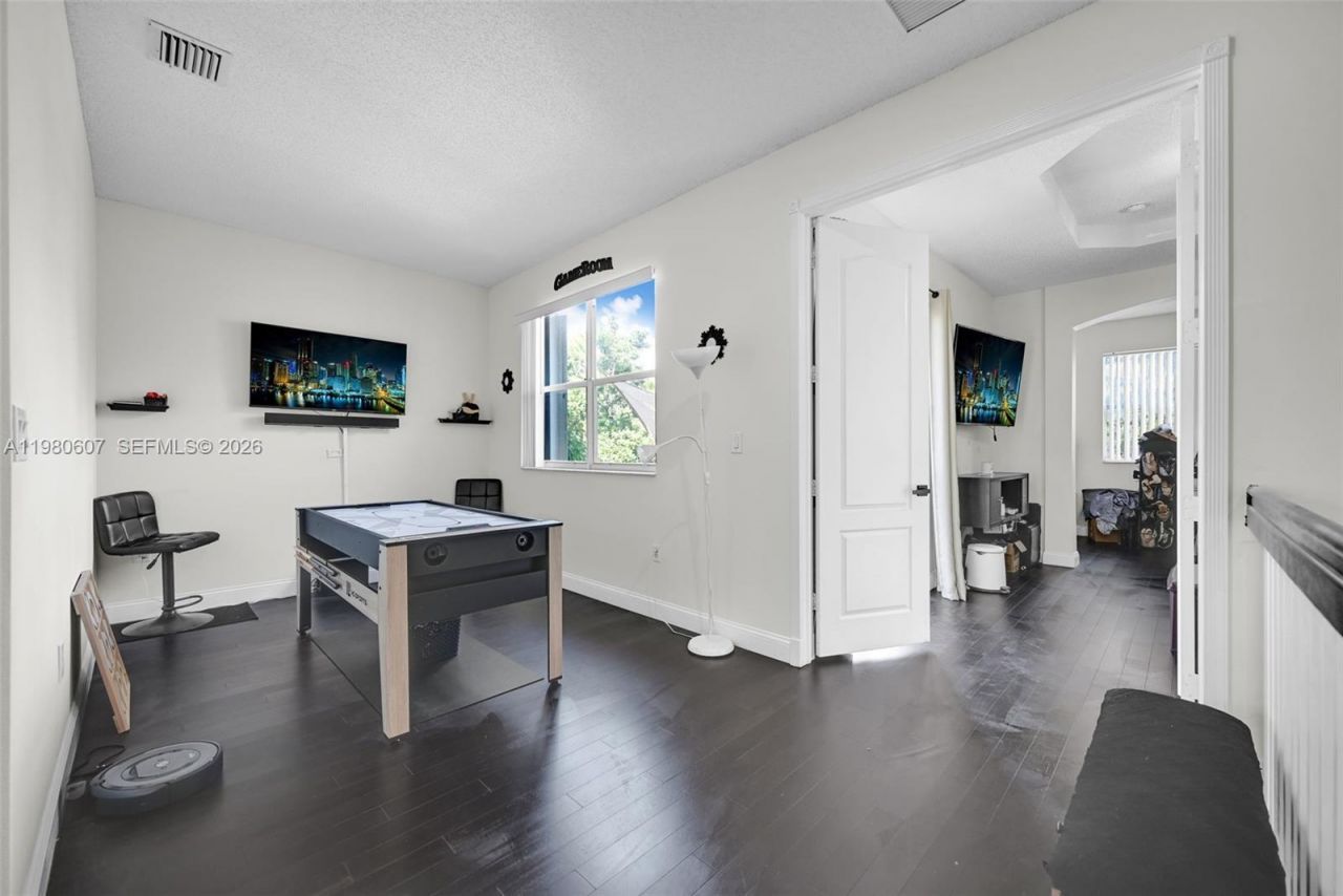 2007 NE 6th Ct, Homestead, FL 33033 Photo