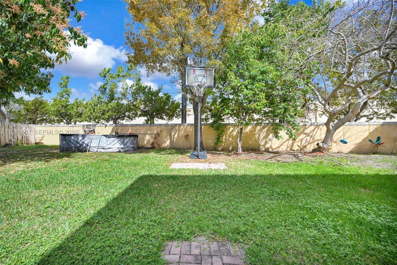 2007 NE 6th Ct, Homestead, FL 33033 Photo