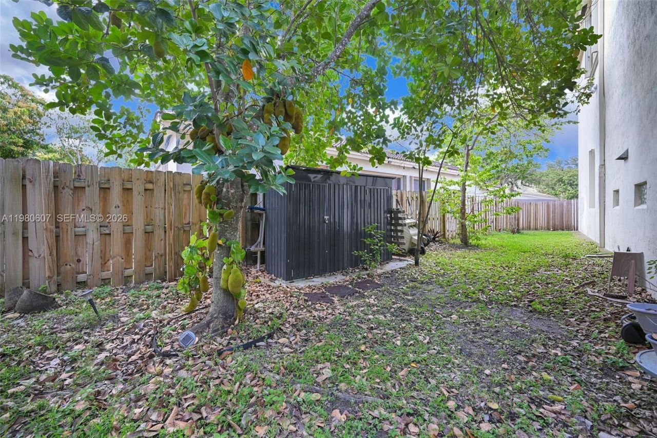 2007 NE 6th Ct, Homestead, FL 33033 Photo