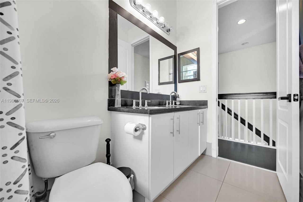 2007 NE 6th Ct , Homestead, FL 33033 Photo