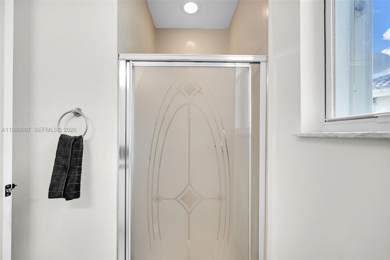 2007 NE 6th Ct , Homestead, FL 33033 Photo