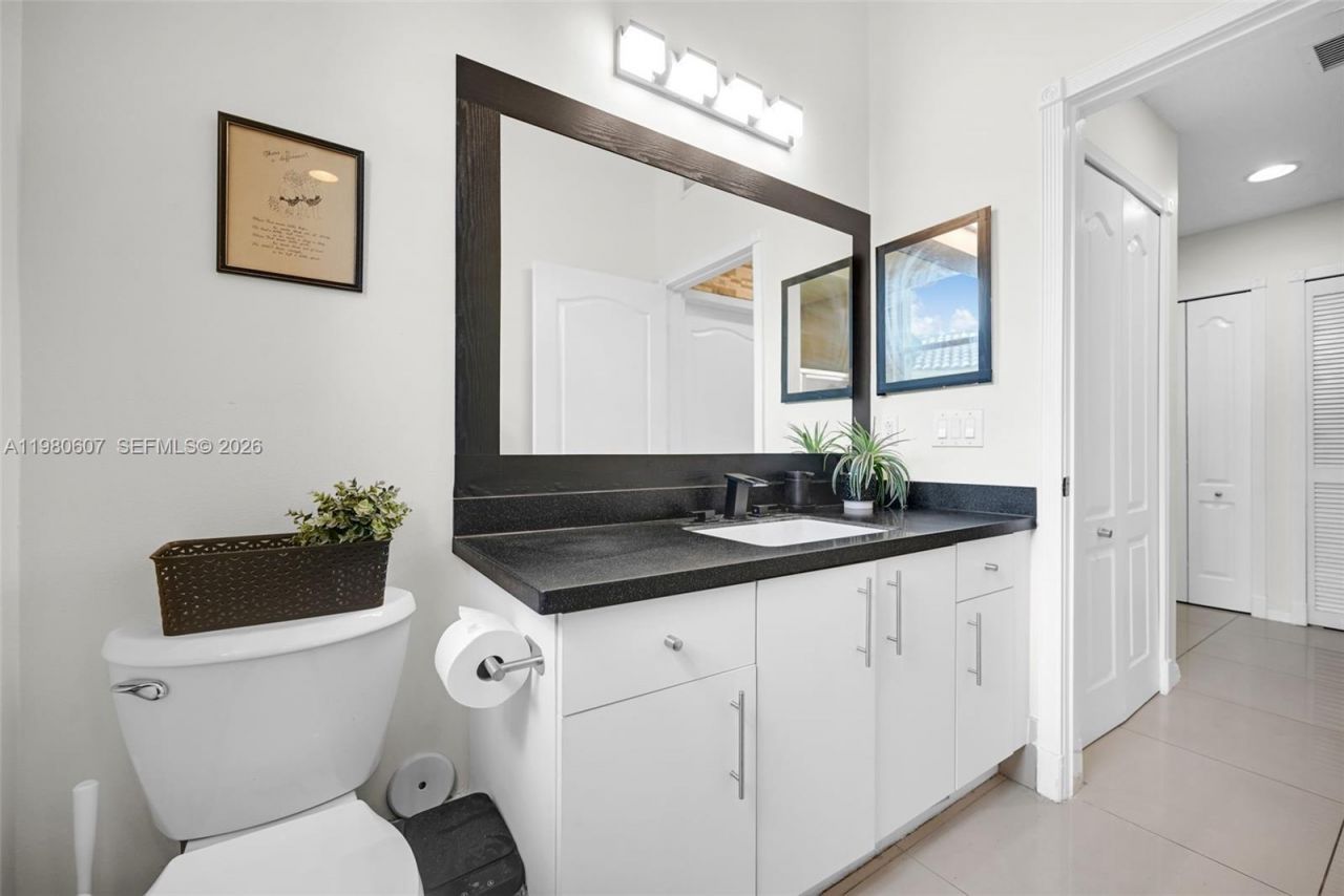 2007 NE 6th Ct, Homestead, FL 33033 Photo