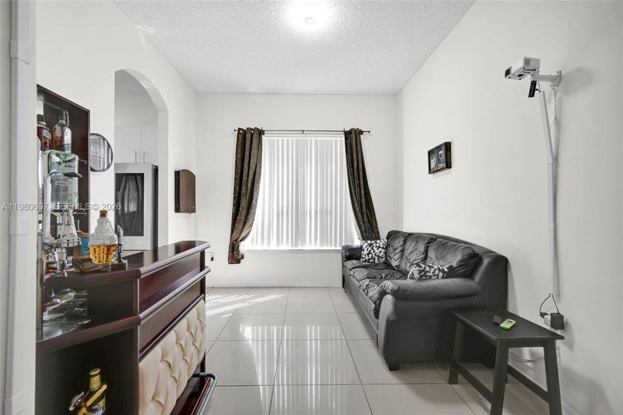 2007 NE 6th Ct , Homestead, FL 33033 Photo