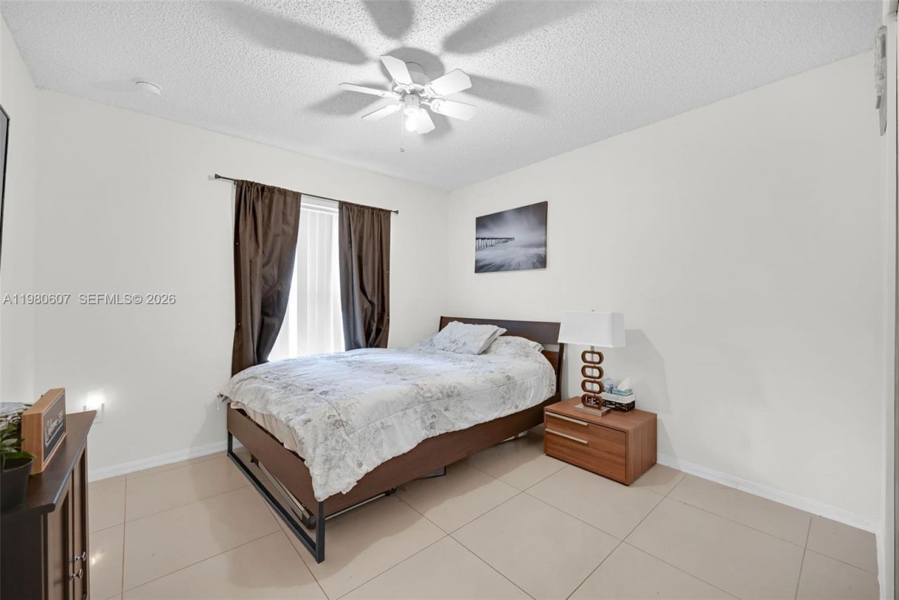 2007 NE 6th Ct, Homestead, FL 33033 Photo