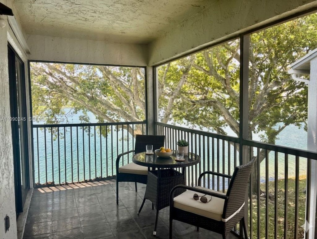 1024 S Independence Dr, Unit 1024A, Homestead, FL 33034 Photo