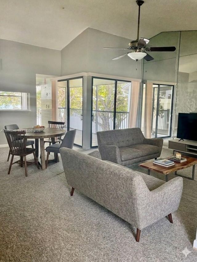 1024 S Independence Dr, Unit 1024A, Homestead, FL 33034 Photo