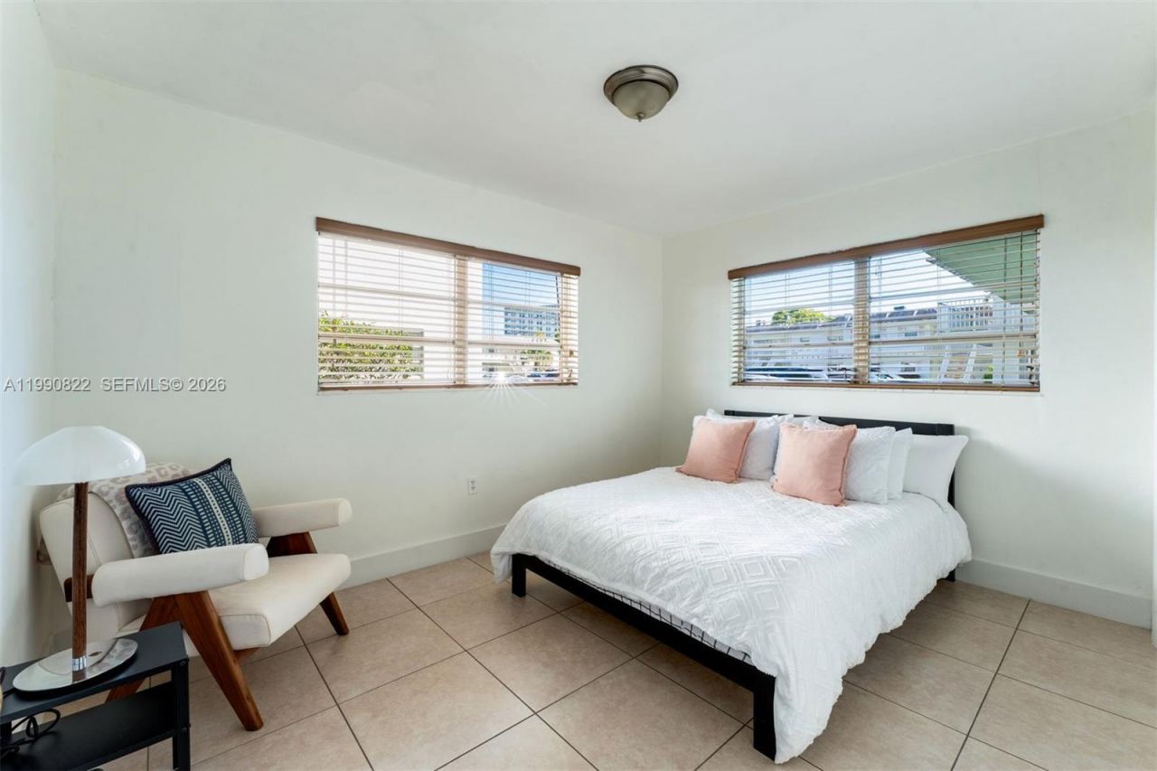 7670 SW 82nd St , Unit H117, Miami, FL 33143 Photo