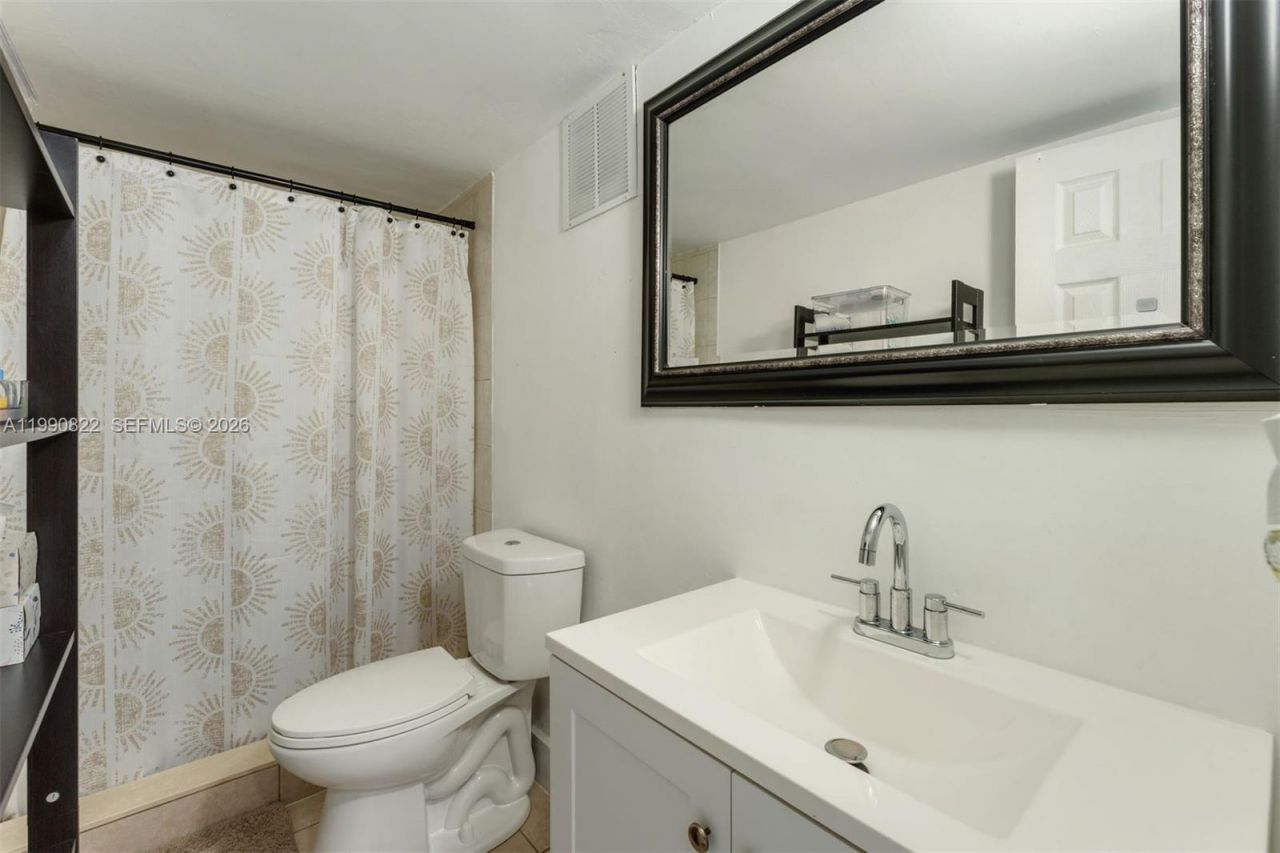 7670 SW 82nd St , Unit H117, Miami, FL 33143 Photo