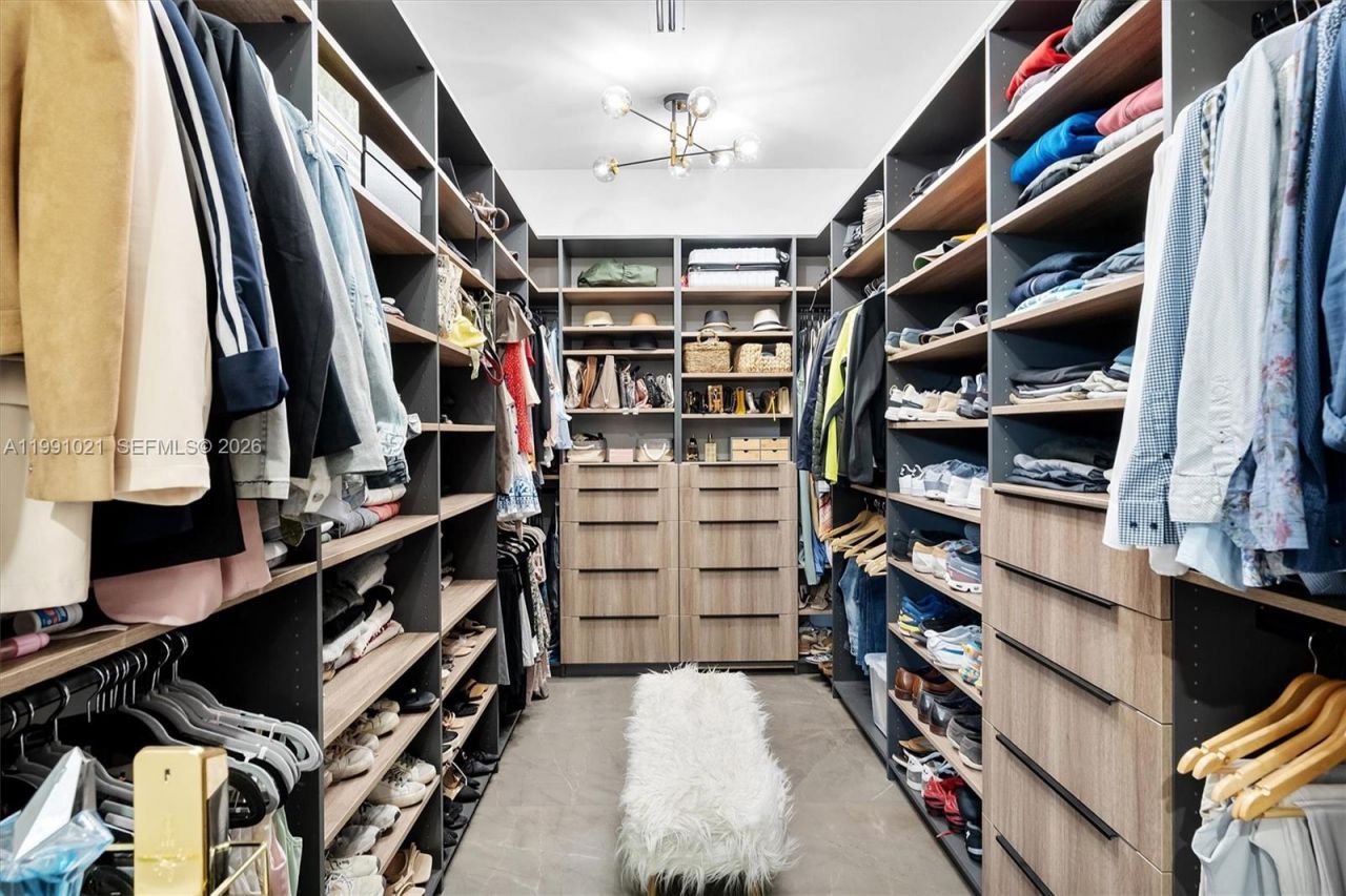 2215 NE 19th St , Fort Lauderdale, FL 33305 Photo