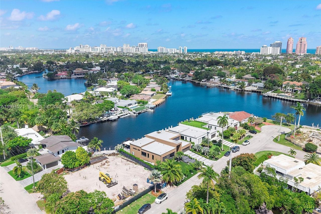 2215 NE 19th St , Fort Lauderdale, FL 33305 Photo