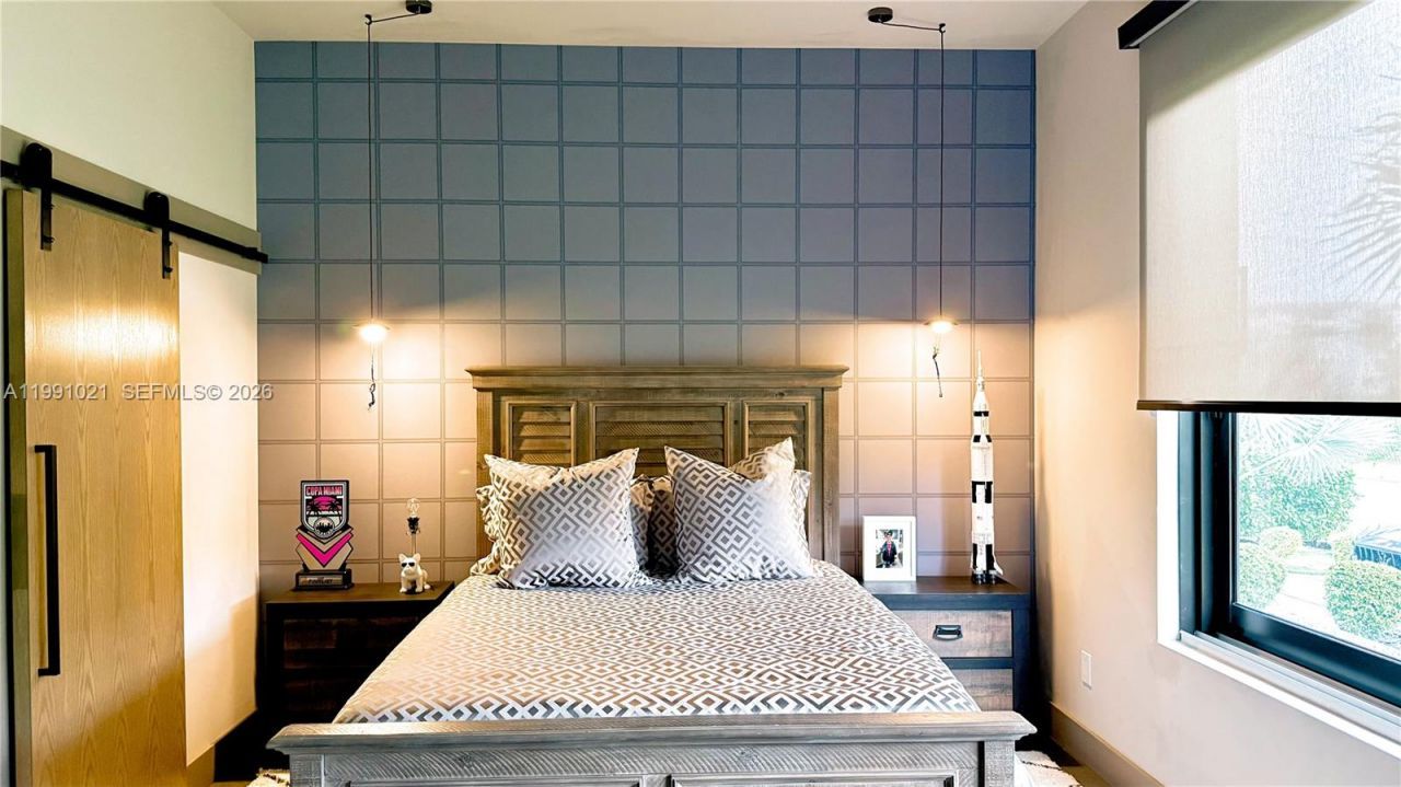 2215 NE 19th St , Fort Lauderdale, FL 33305 Photo