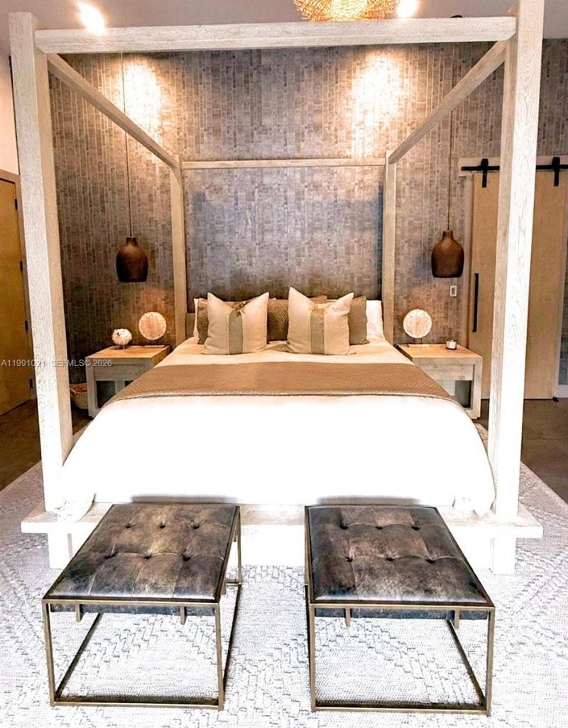 2215 NE 19th St , Fort Lauderdale, FL 33305 Photo