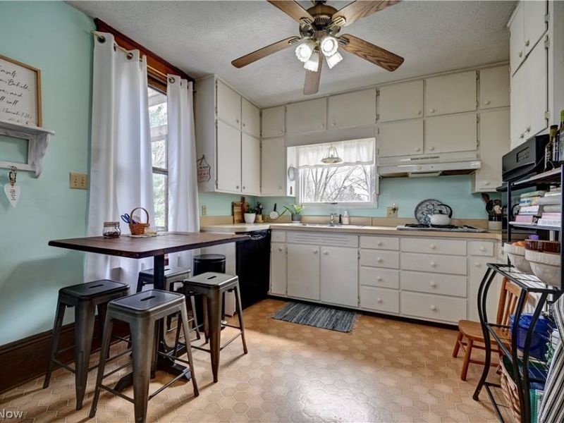 439 S Clay Street, Millersburg, OH 44654 Photo 20