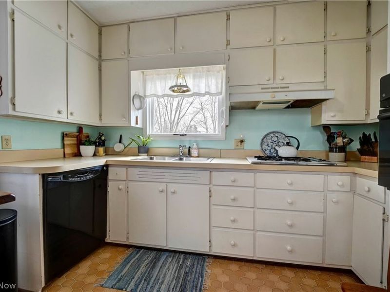 439 S Clay Street, Millersburg, OH 44654 Photo 21