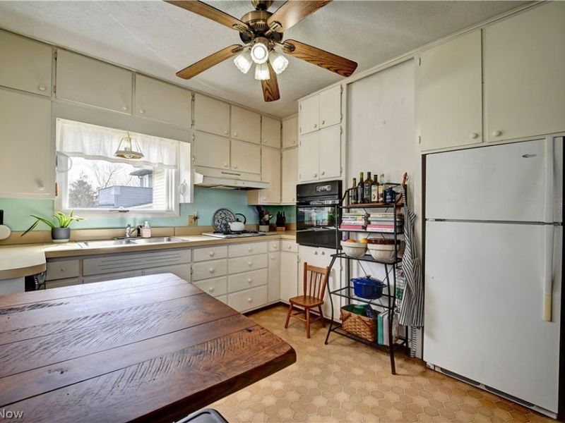 439 S Clay Street, Millersburg, OH 44654 Photo 22